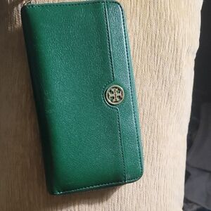 Tory Burch Emerald Green Leather Wallet